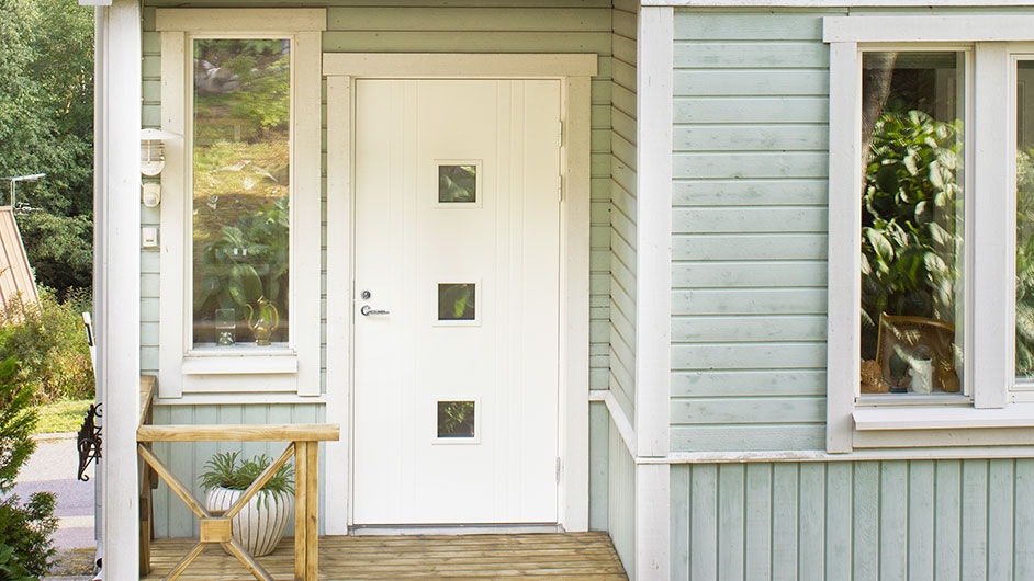 деревянная дверь белая фото