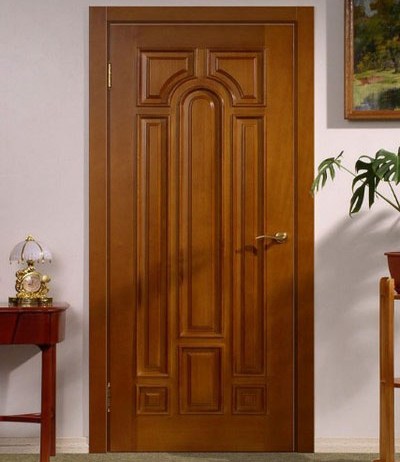 входная дверь деревянная
